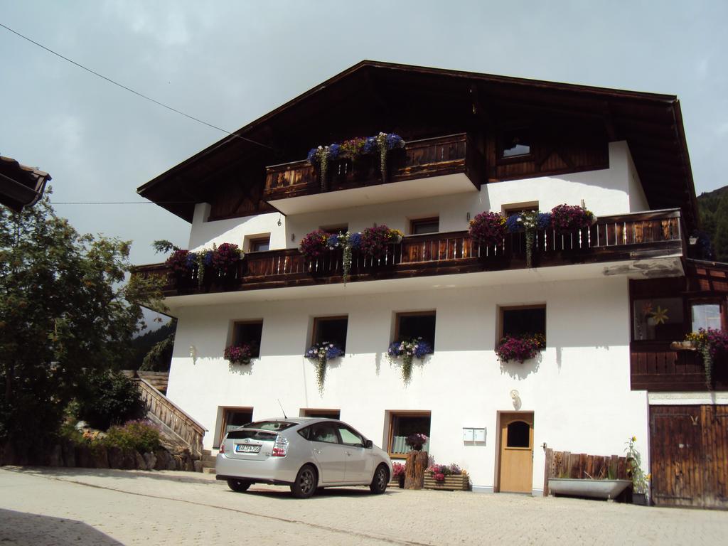 Haus Fliri Otel Curon Venosta Dış mekan fotoğraf