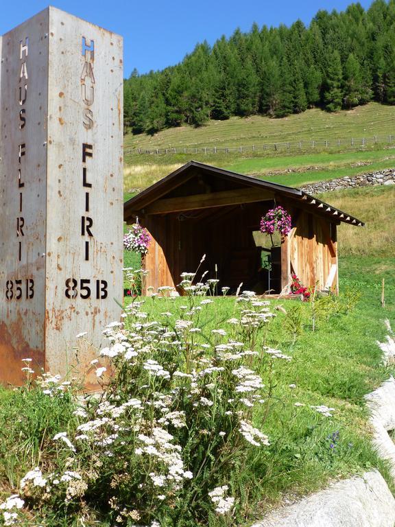 Haus Fliri Otel Curon Venosta Dış mekan fotoğraf